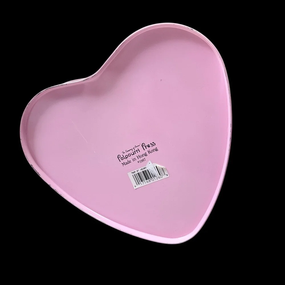 Vtg 1987 Potpourri Press Heart Shaped Floral Metal Tin 6.5